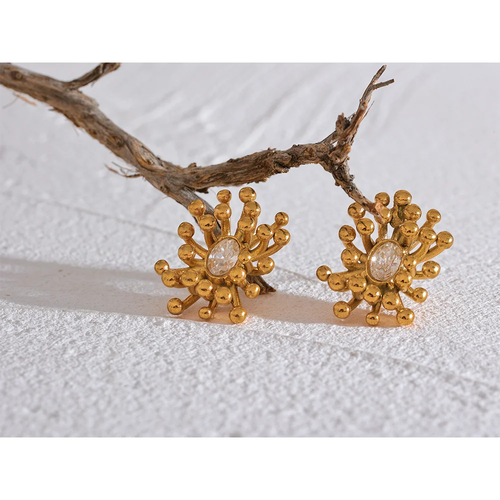 Delicate Flower Plant Stud Earrings - Nandi London