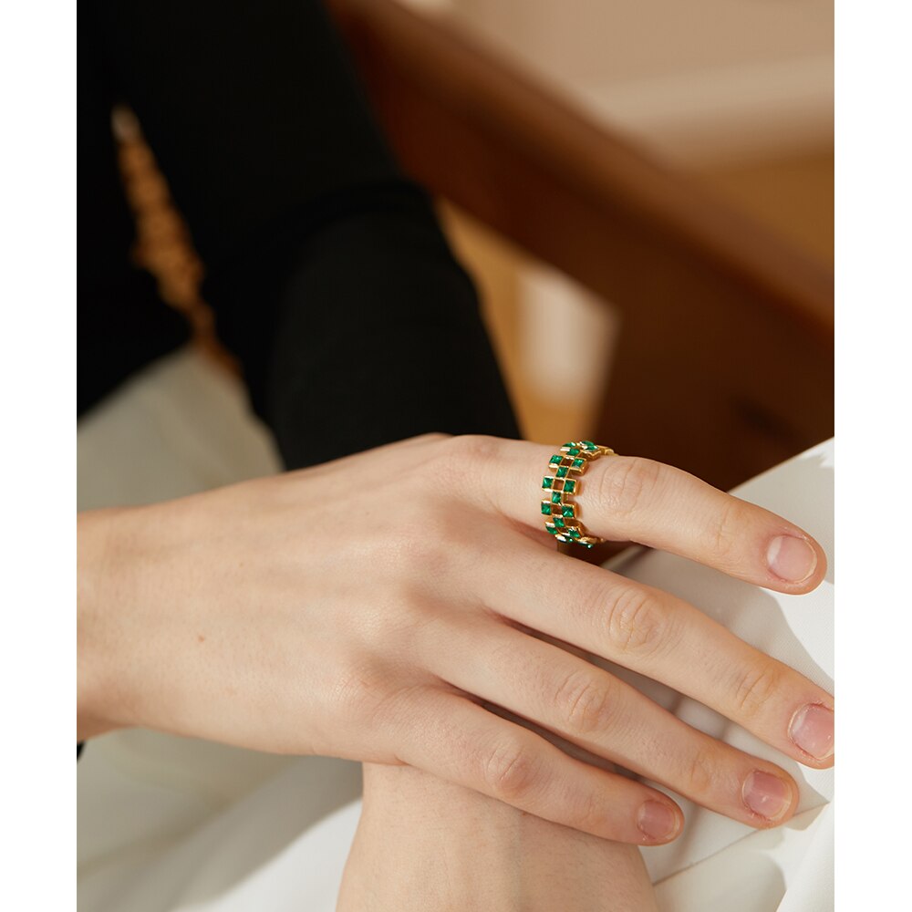 Exquisite Bling Green Cubic Zirconia Stainless Steel Grid Hollow Ring - Nandi London