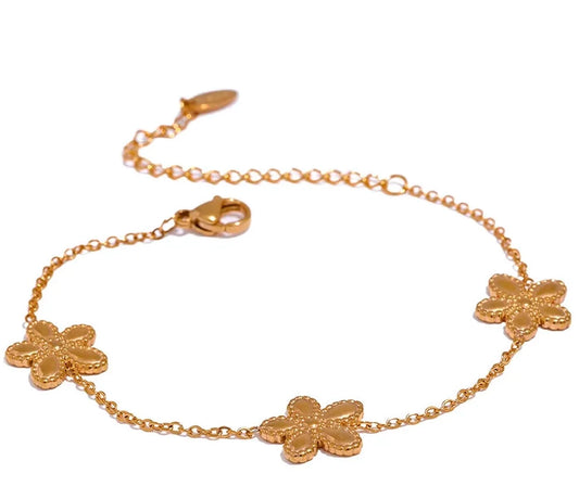 Lucky Charm Flower Jewellery Set - Nandi London