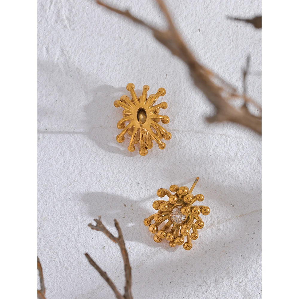 Delicate Flower Plant Stud Earrings - Nandi London