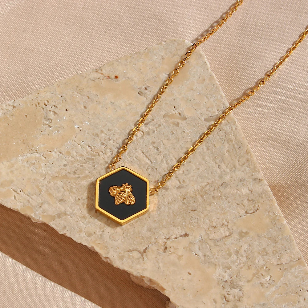 Pentagon Bee Pendant - Nandi London