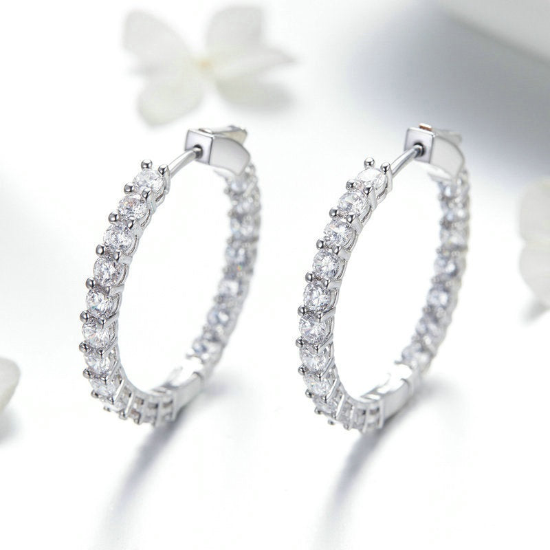 Round White Gold-Plated Zircon Earrings - Nandi London